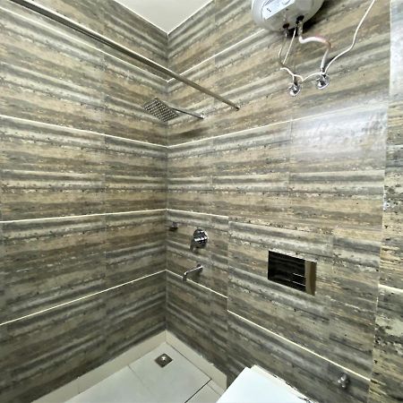 Neelgagan Hotel Ню Делхи Екстериор снимка